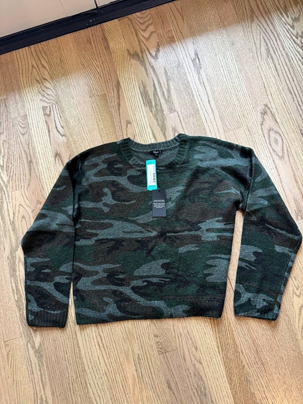 NWT Rails Perci Sweater Jungle Camo 100% Wool Size L